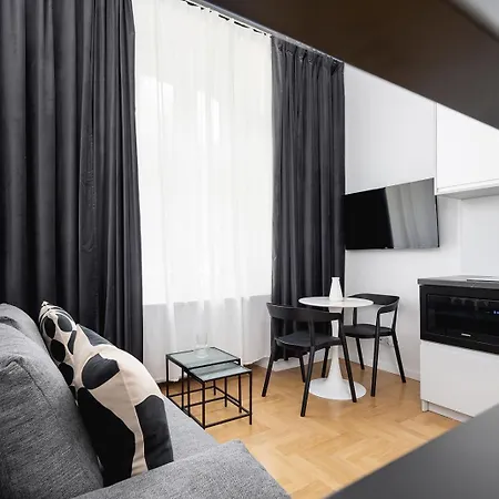 Old Town - Modern - 7 Gertrudy Street דירה